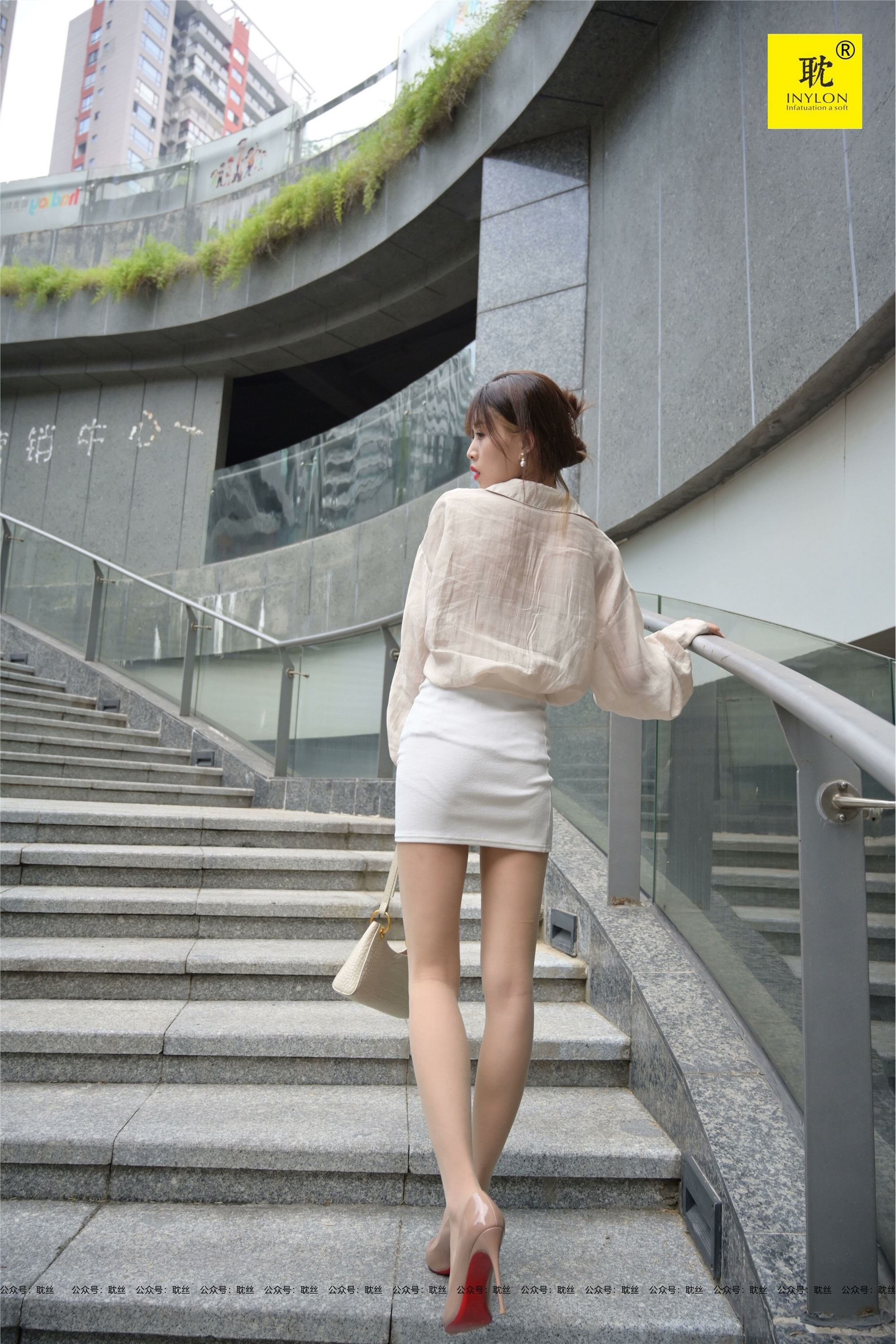 IESS异思趣向  第N种幻想之《一个人下班》①